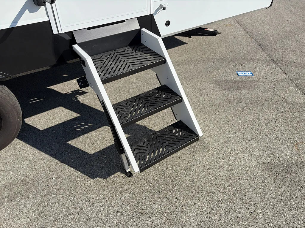 2026 Brinkley Model Ix 20X, Photos photo 25