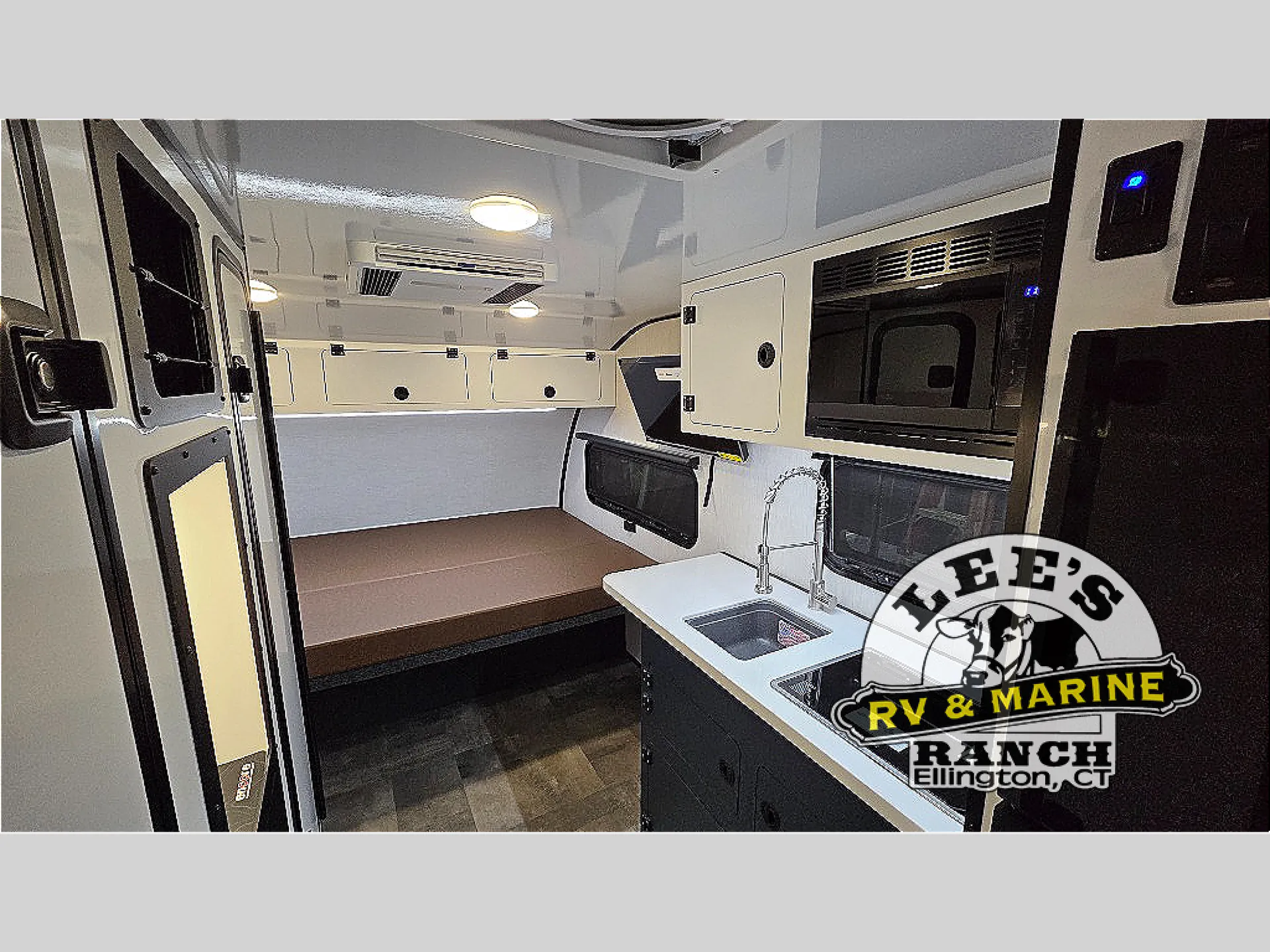 2026 Encore RV Venu 17QB - Photo 2
