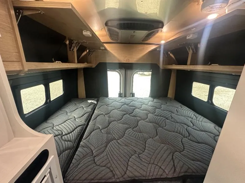 2026 Airstream Rangeline New    Pop-Top - Photo 4