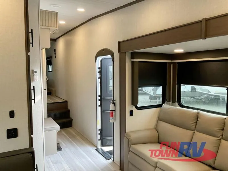 2026 Keystone RV Cougar Half-Ton 29MBD - Photo 4