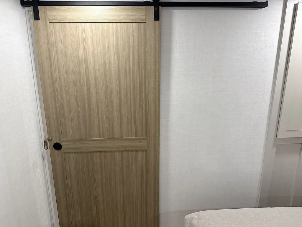 2027 Forest River Rockwood Signature 401SFB, Photos photo 75