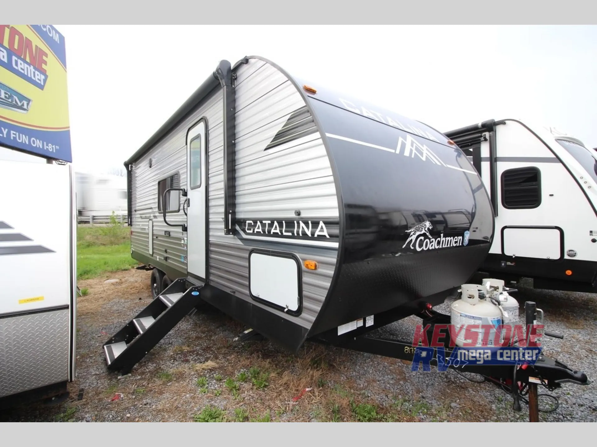 2024 Coachmen Catalina Summit Series 8 221MKE - Photo 3