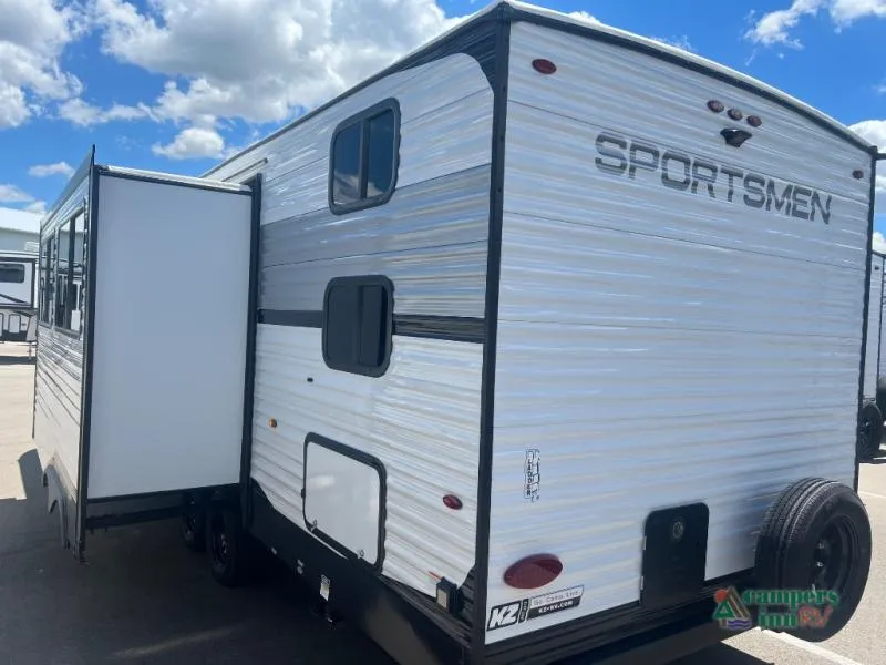 2027 KZ Sportsmen SE 261BHKSE - Photo 4
