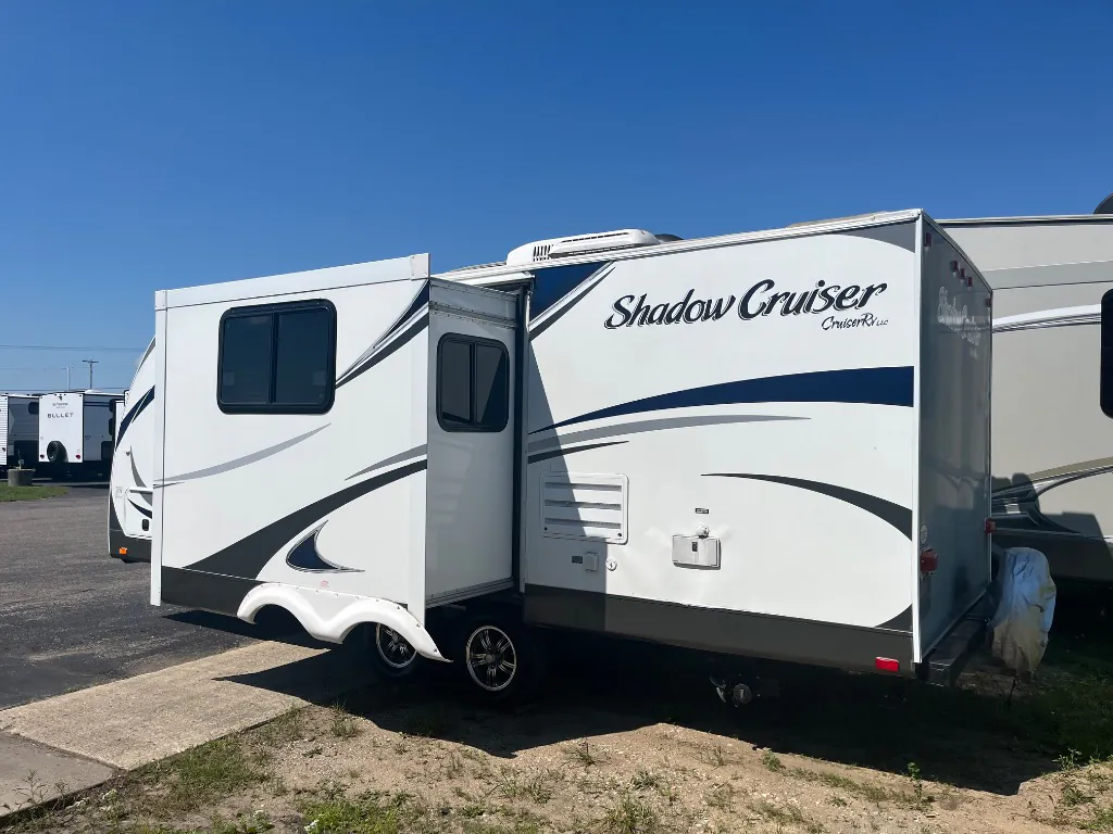 2014 Cruiser RV Shadow Cruiser 225RBS - Photo 4