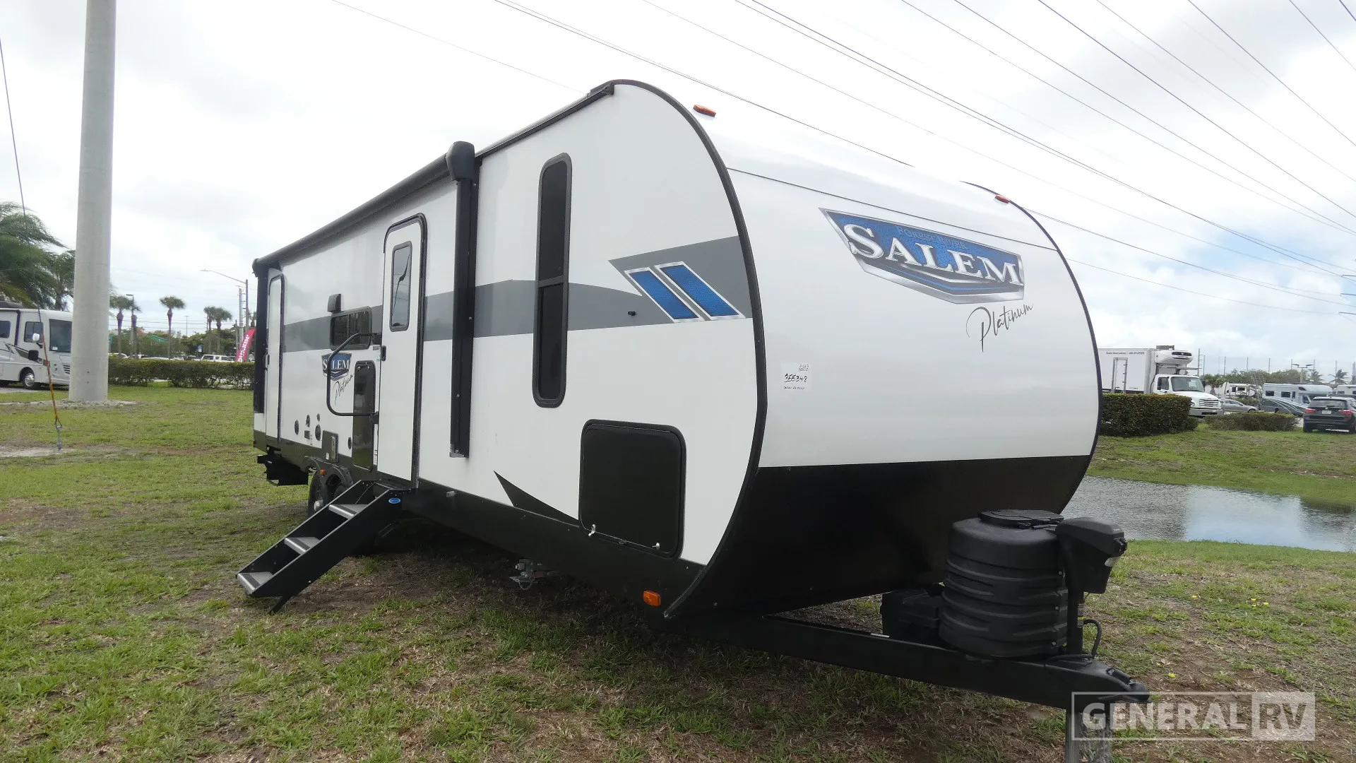 2023 Forest River Salem 26DBUD - Photo 2