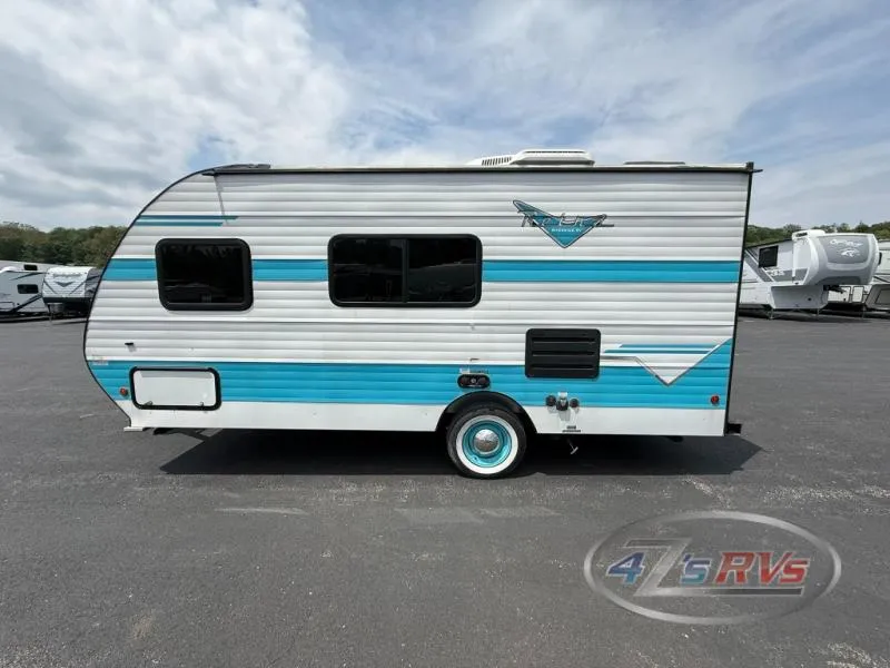 2023 Riverside RV Retro 190BH - Photo 2