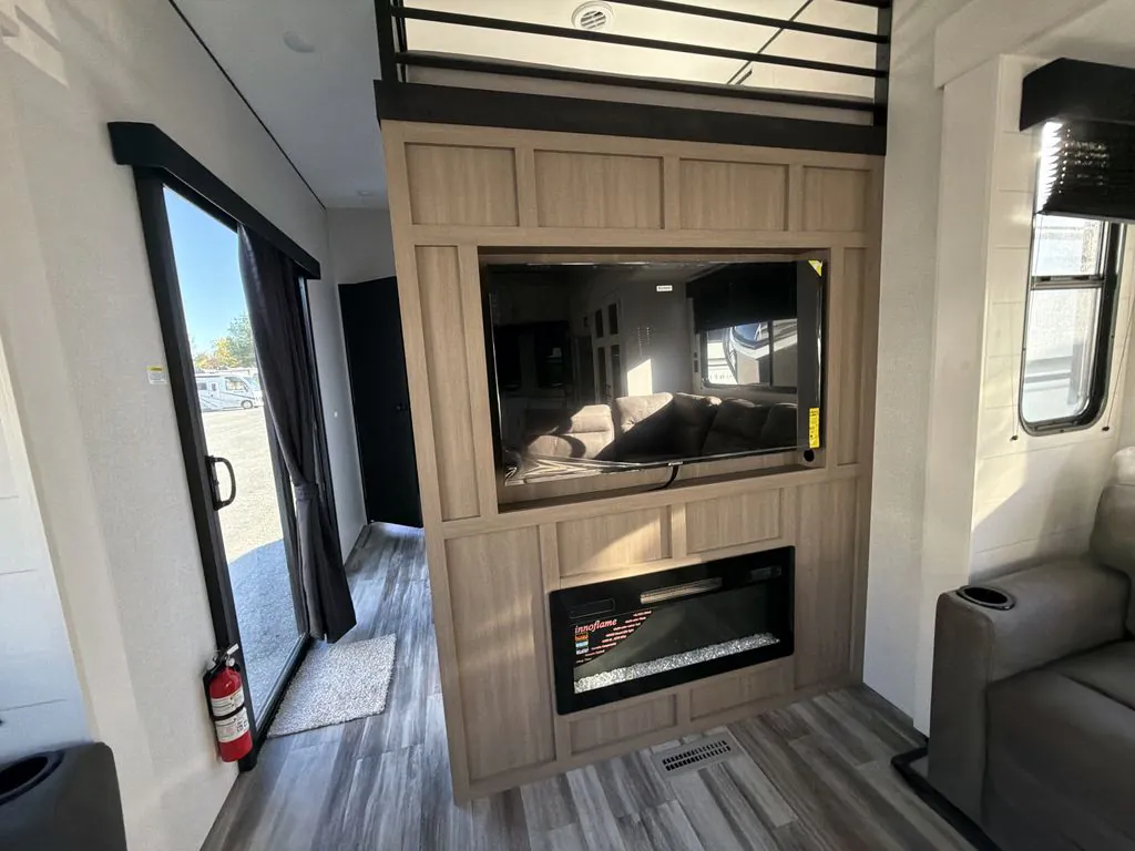 2026 Jayco Jay Flight Bungalow 404LOFT DS, Photos photo 10