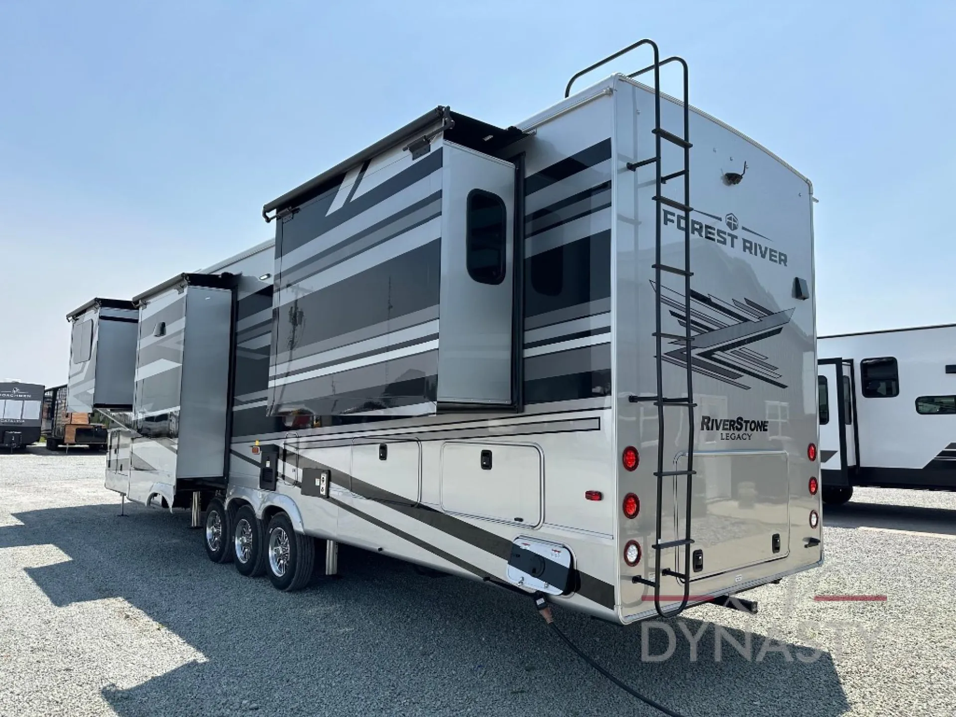 2026 Forest River RiverStone 425FO - Photo 4