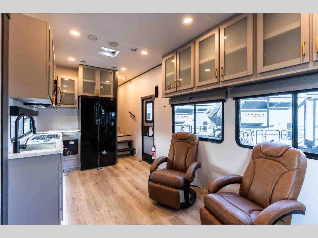 2027 Forest River Stealth 3300, Photos photo 14