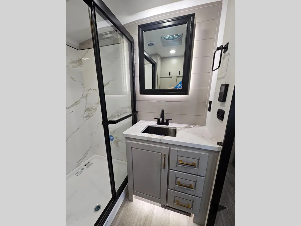 2027 Jayco North Point 391TBBH, Photos photo 34