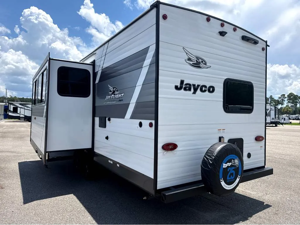 2027 Jayco Jay Flight SLX 263BHS - Photo 4