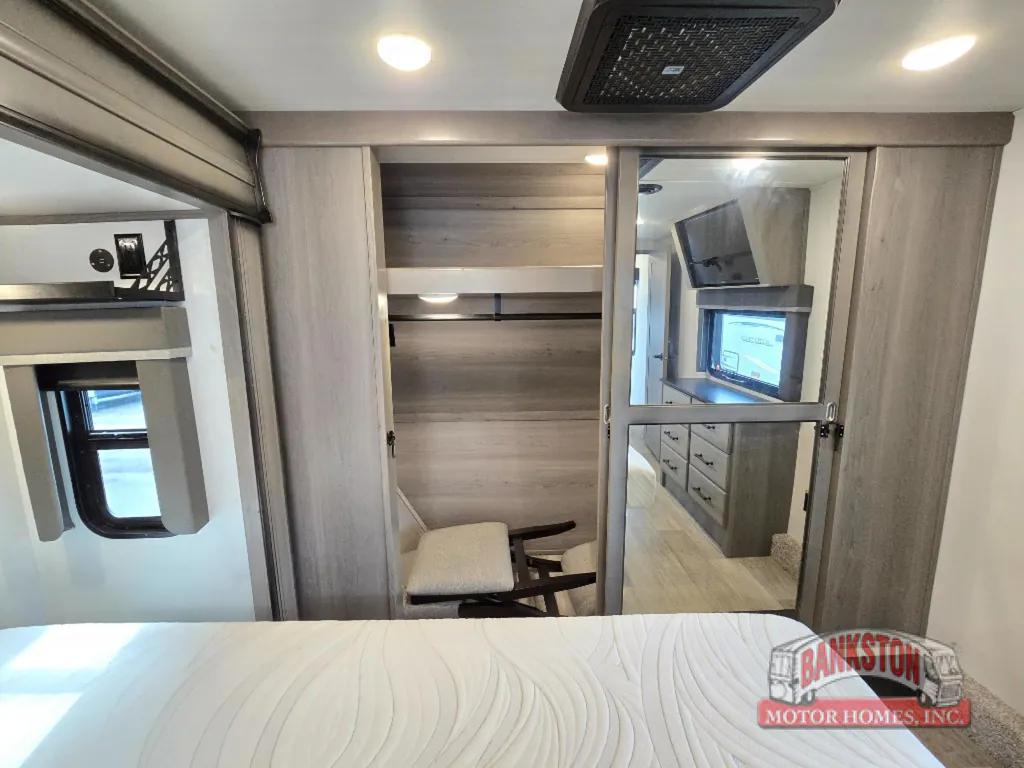 2022 Keystone Montana 3813MS, Photos photo 37