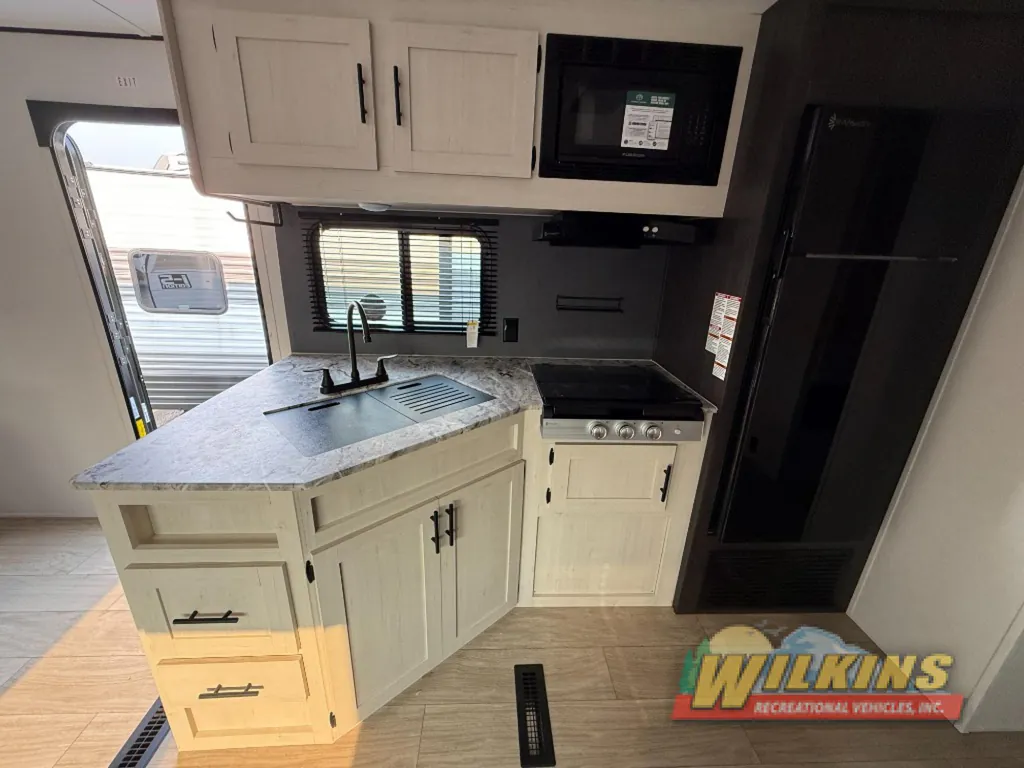 2027 Shasta RVs i-5 Edition 532BEDS, Photos photo 10