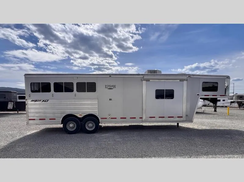2012 Logan Coach 3H Used    Razor LQ 809 - Main photo