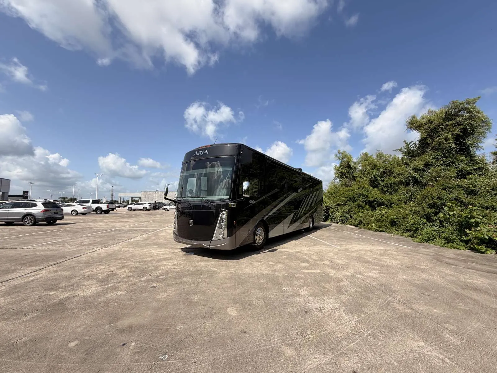 2026 Thor Motor Coach Aria 3702 - Photo 3
