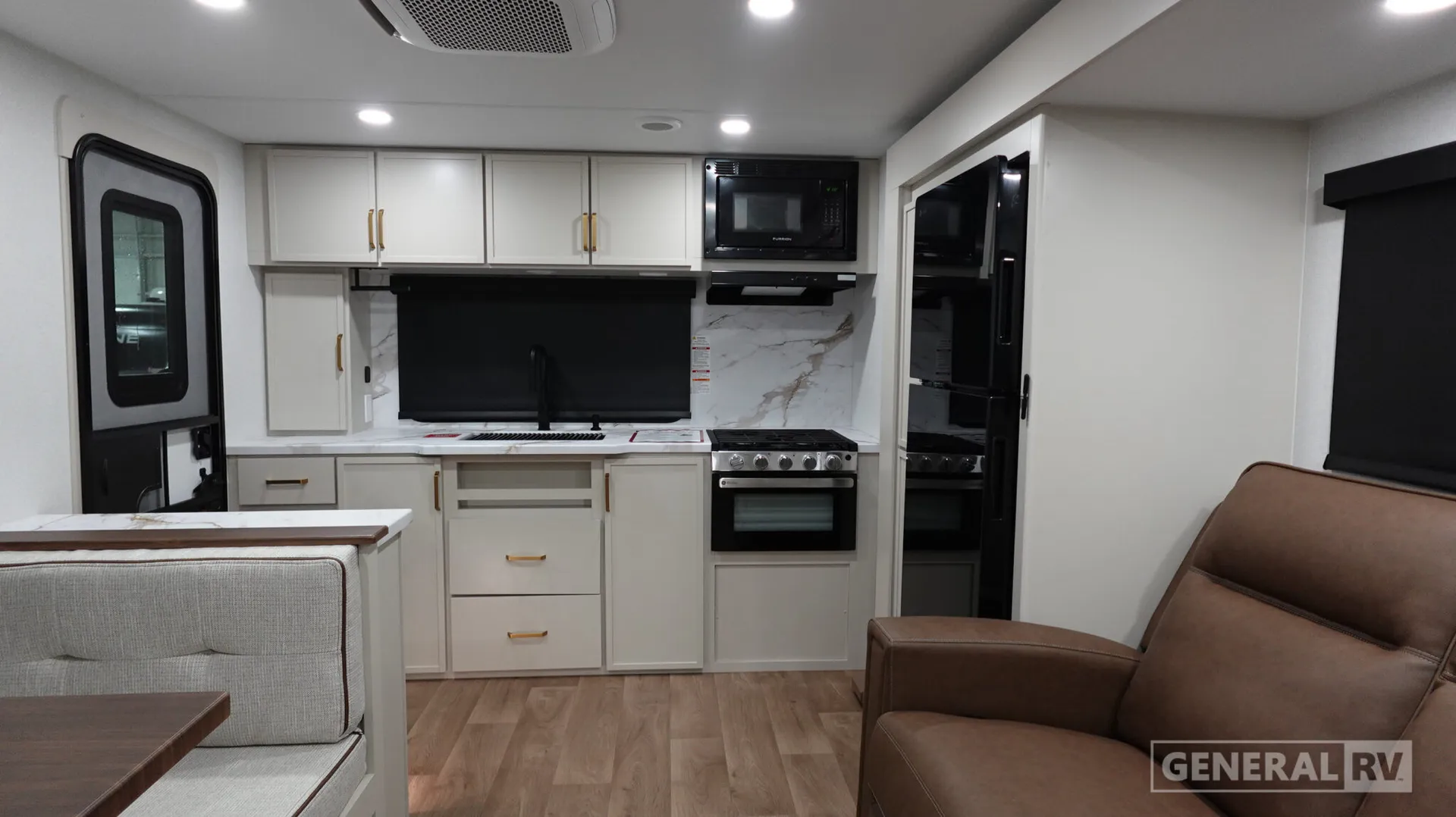 2027 Grand Design Imagine XLS 23LDE - Photo 3