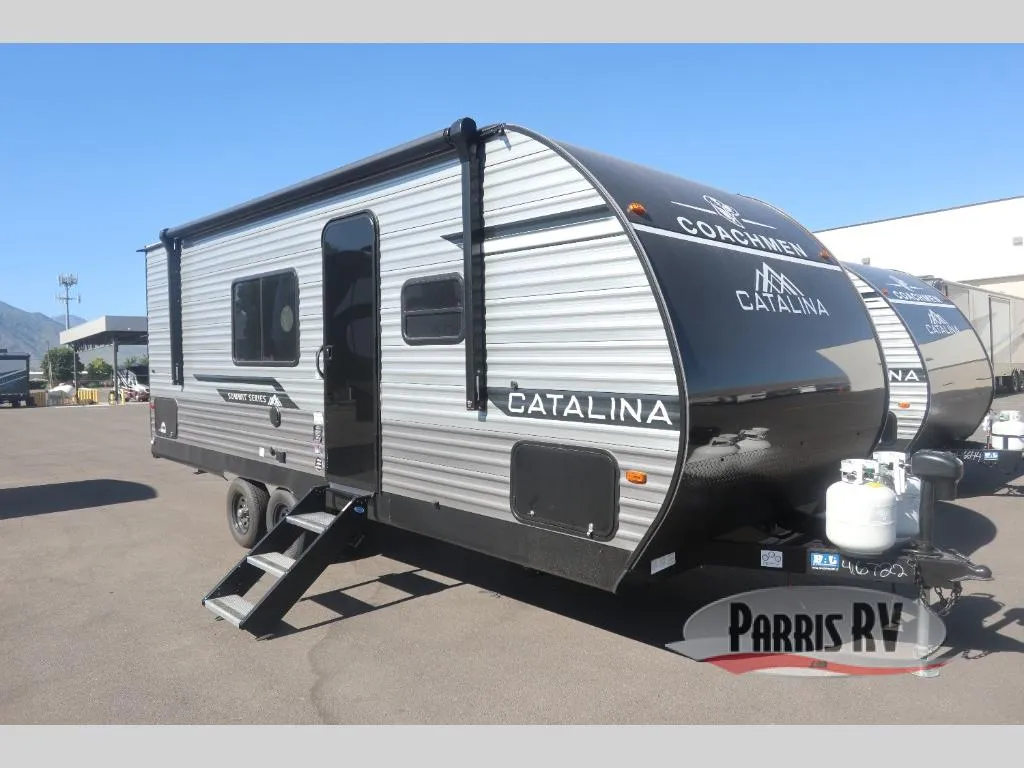 2026 Coachmen Catalina Summit Series 8 211BH - Photo 2