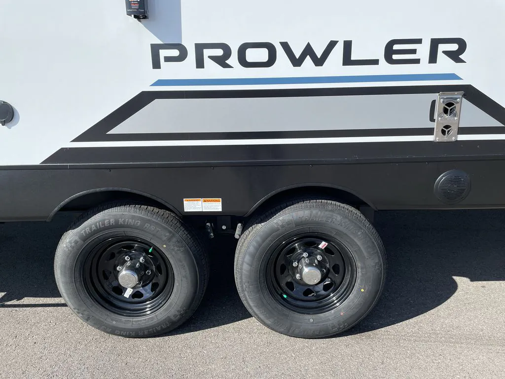 2025 Heartland Prowler 3209BH - Photo 3