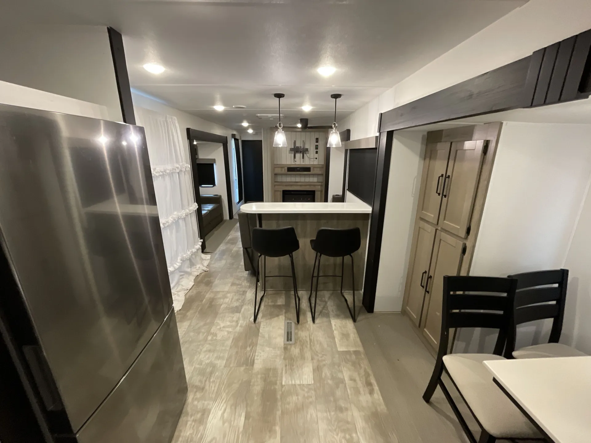 2025 Forest River Puma Vista 39FKL — living area main