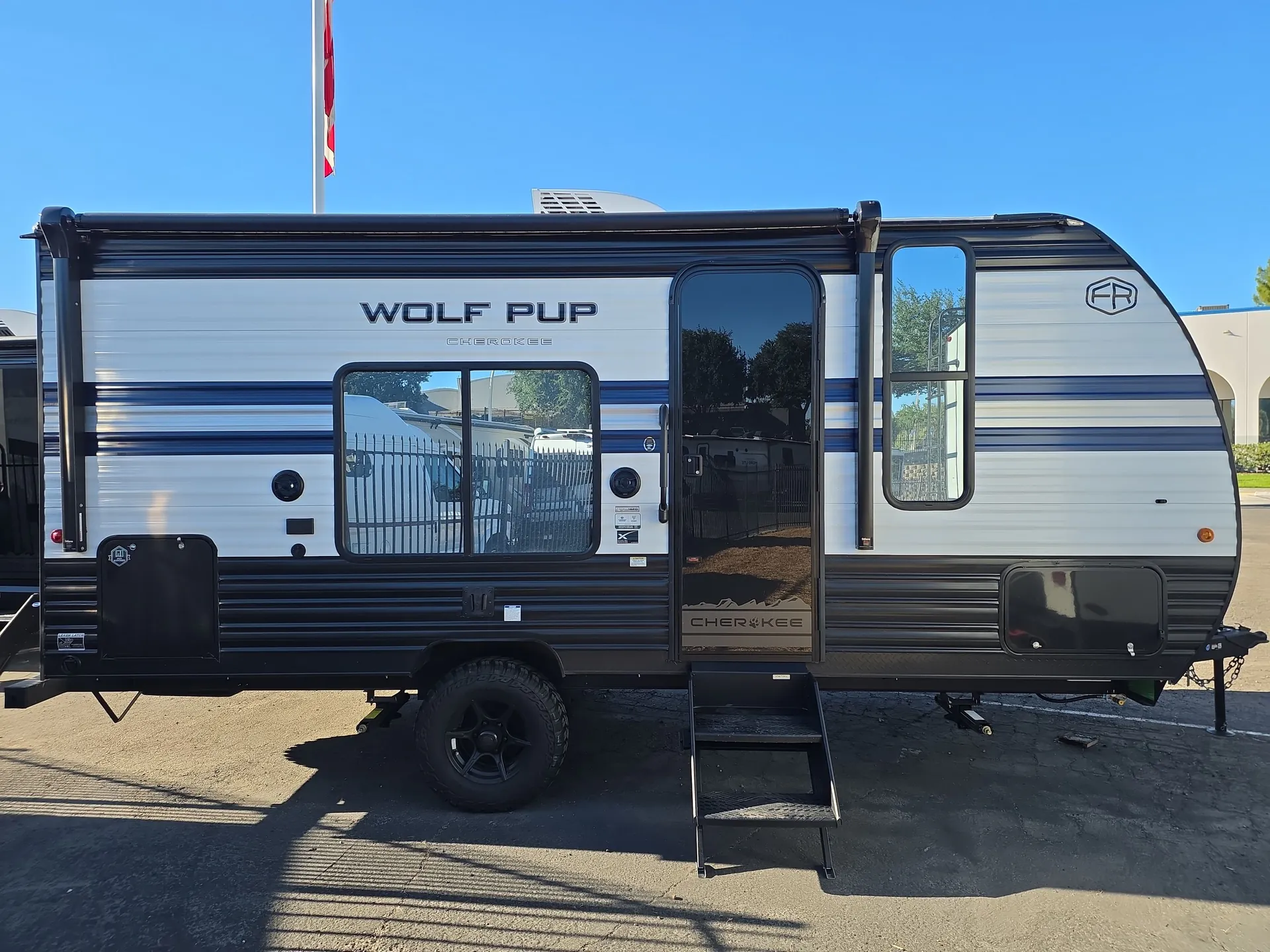 2027 Forest River Cherokee Wolf Pup 16FQW — campside