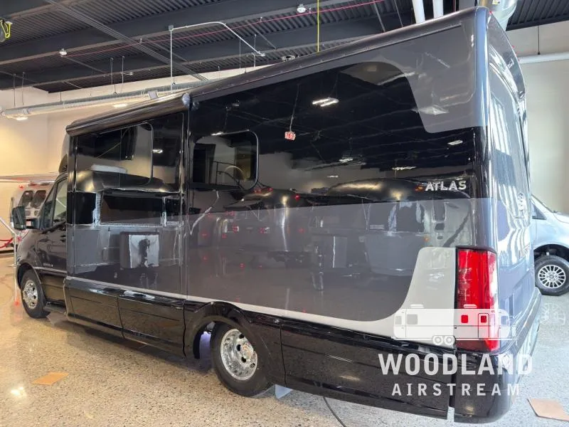 2026 Airstream Atlas Murphy Suite - Photo 4