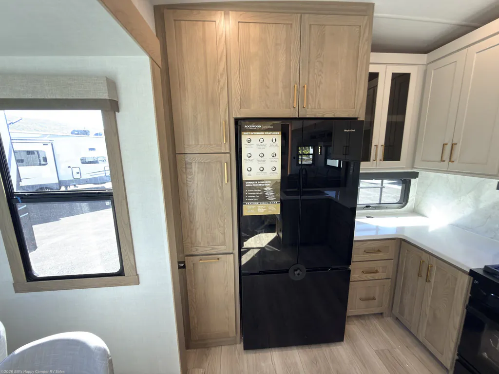 2027 Forest River Rockwood Signature 404SRK, Photos photo 27
