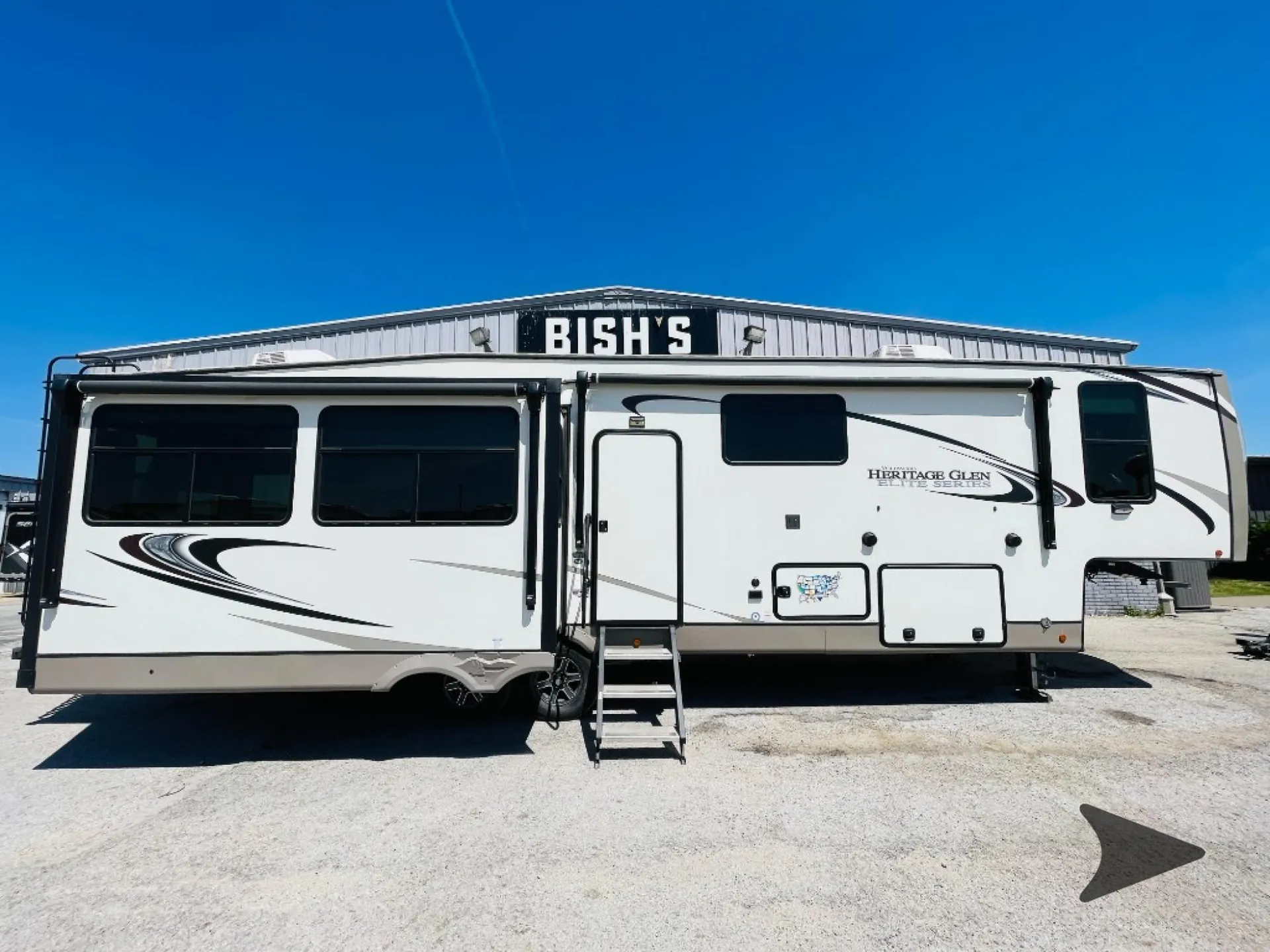 2021 Forest River Wildwood Heritage Glen Elite 34RL - Photo 3