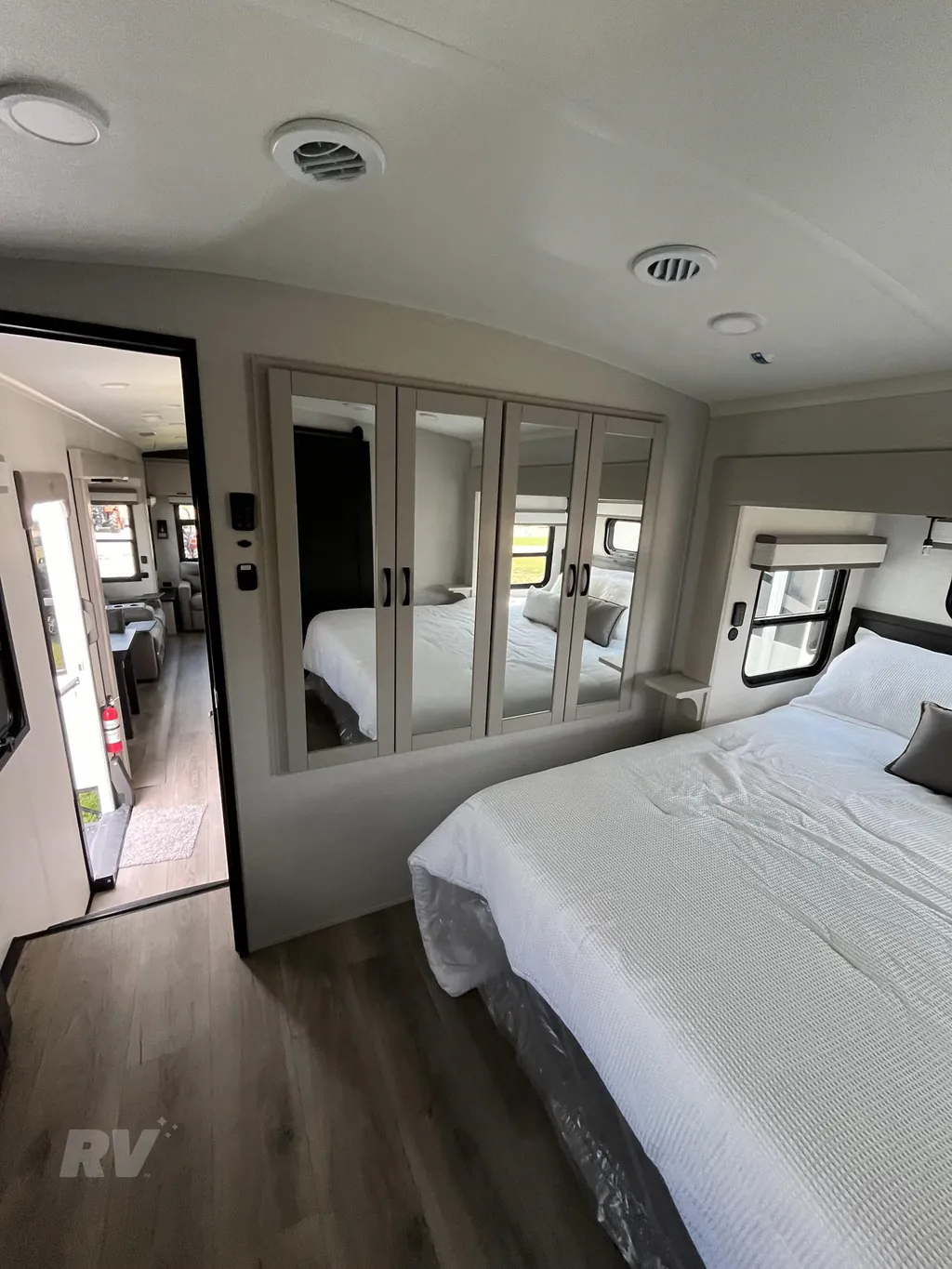 2026 Jayco North Point 387FBTS, Photos photo 29