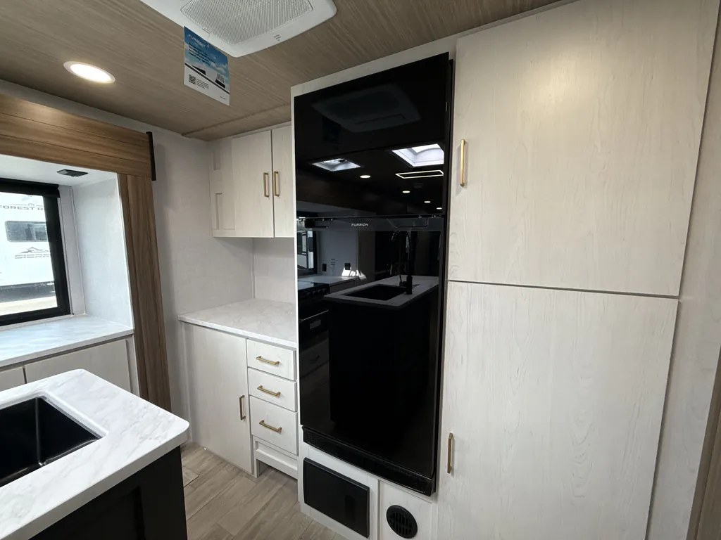 2026 Forest River Vibe 3400XL, Photos photo 8
