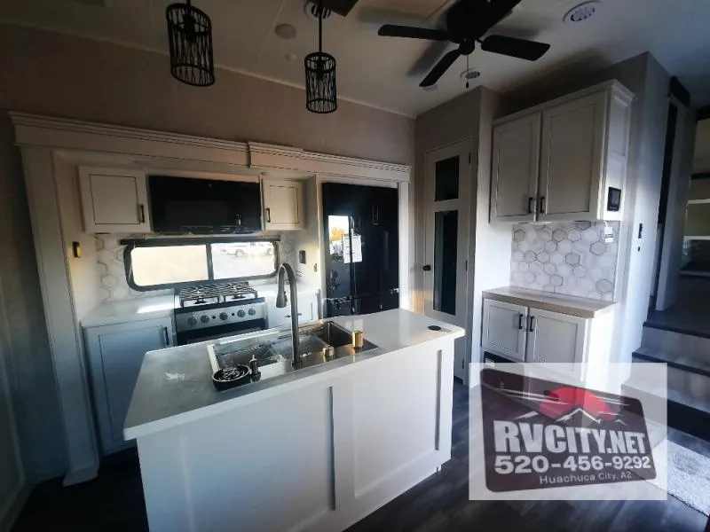 2025 Jayco Eagle 360DBOK - Photo 4