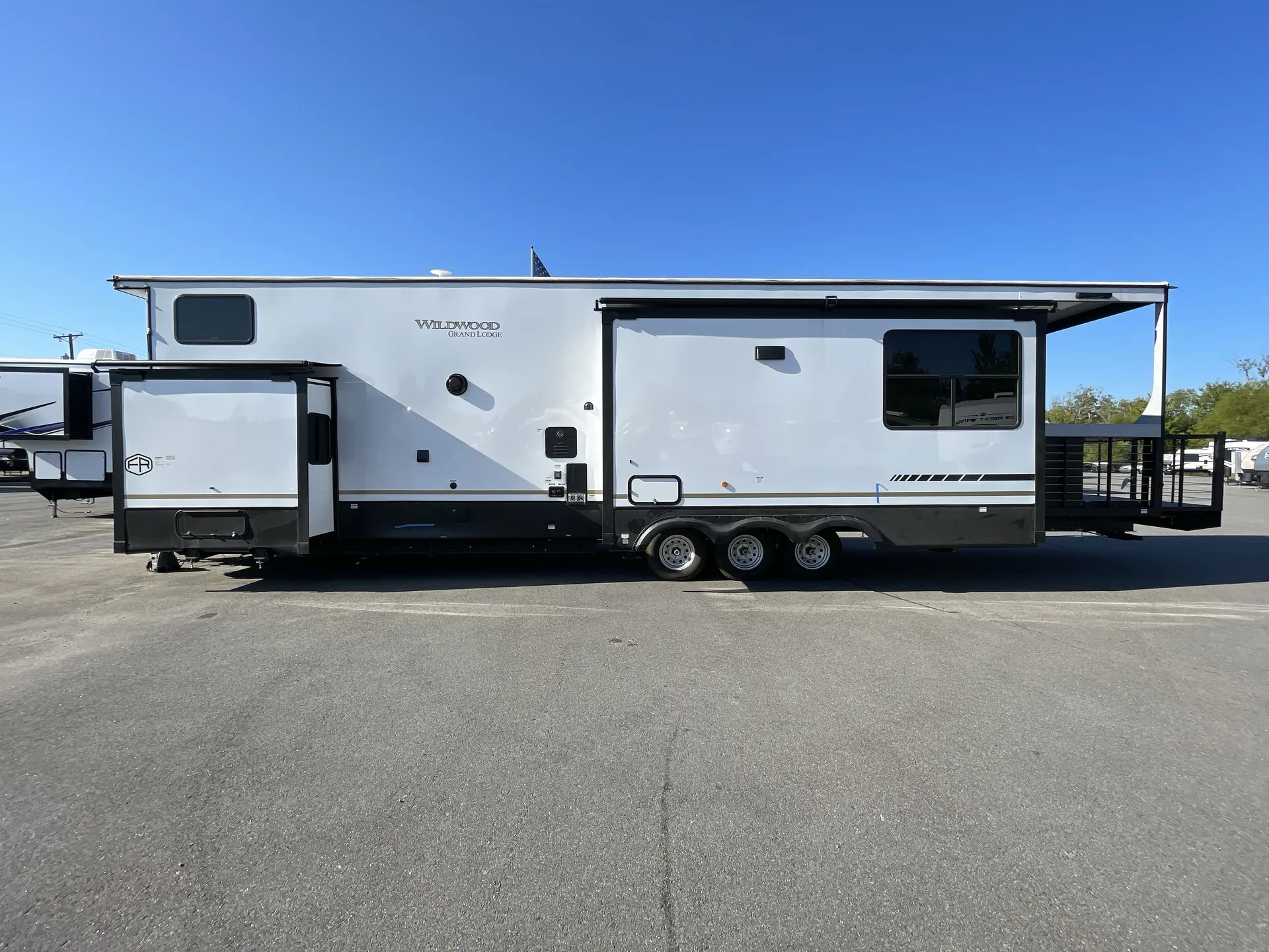 2025 Forest River Wildwood Grand Lodge 42VERANDA — campside