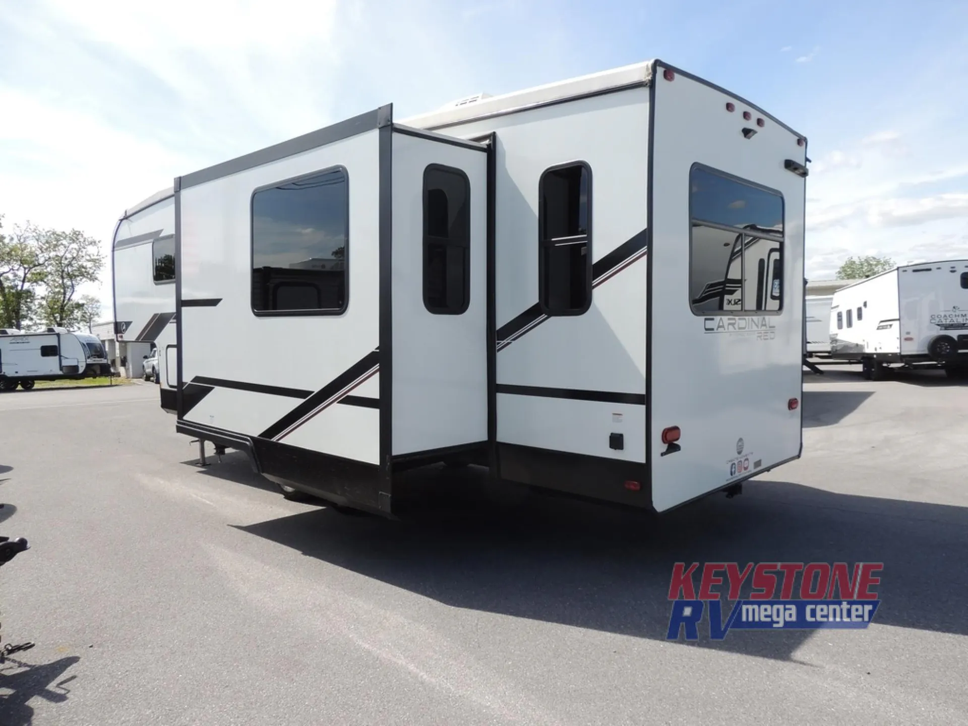 2024 Forest River Cardinal 26RD - Photo 4