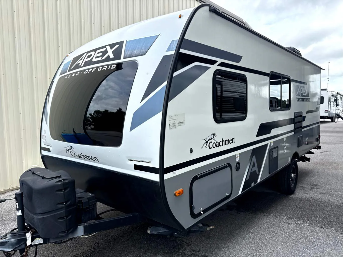 2023 Coachmen Apex Nano 186BH - Photo 3