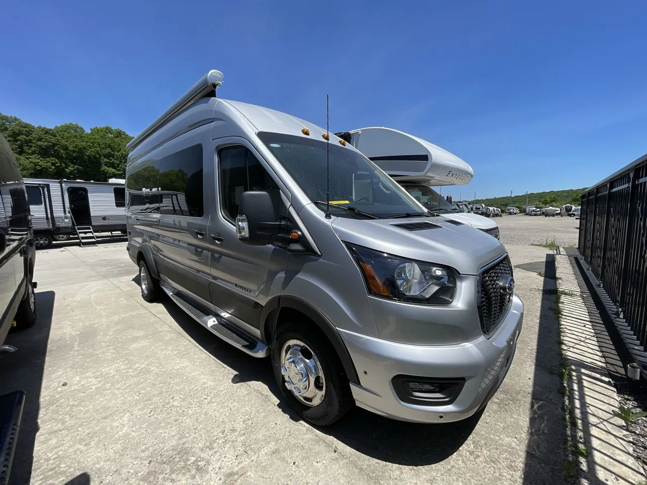 2026 Entegra Coach Expanse 21T - Photo 2