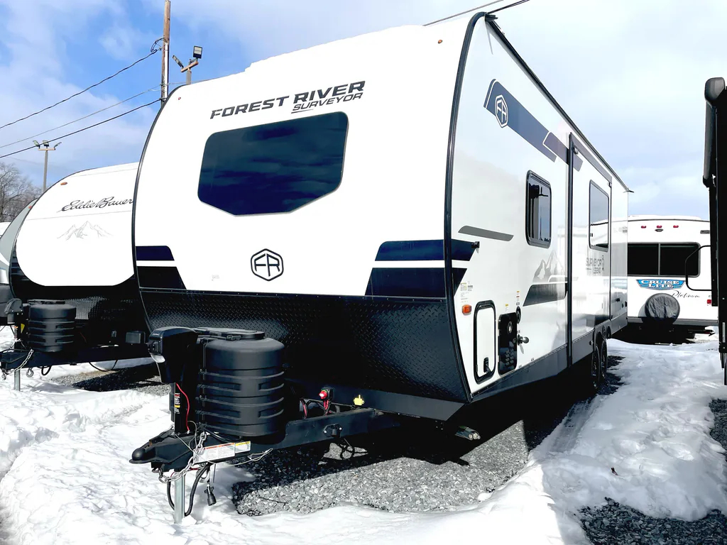 2025 Forest River Surveyor Legend 260BHLE, Photos photo 4