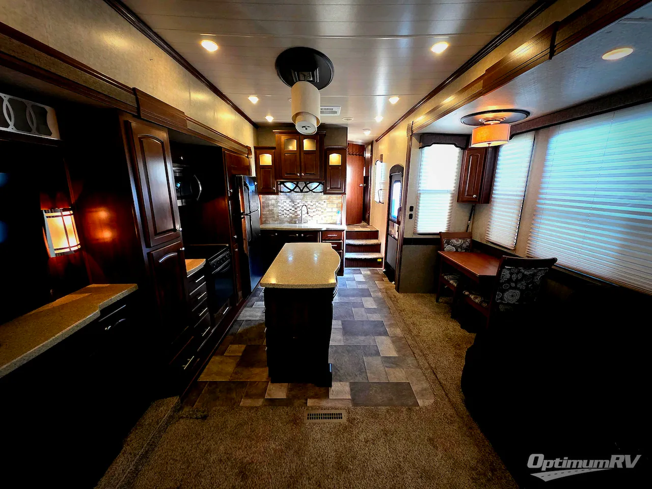 2015 Heartland Oakmont 345RS - Photo 4