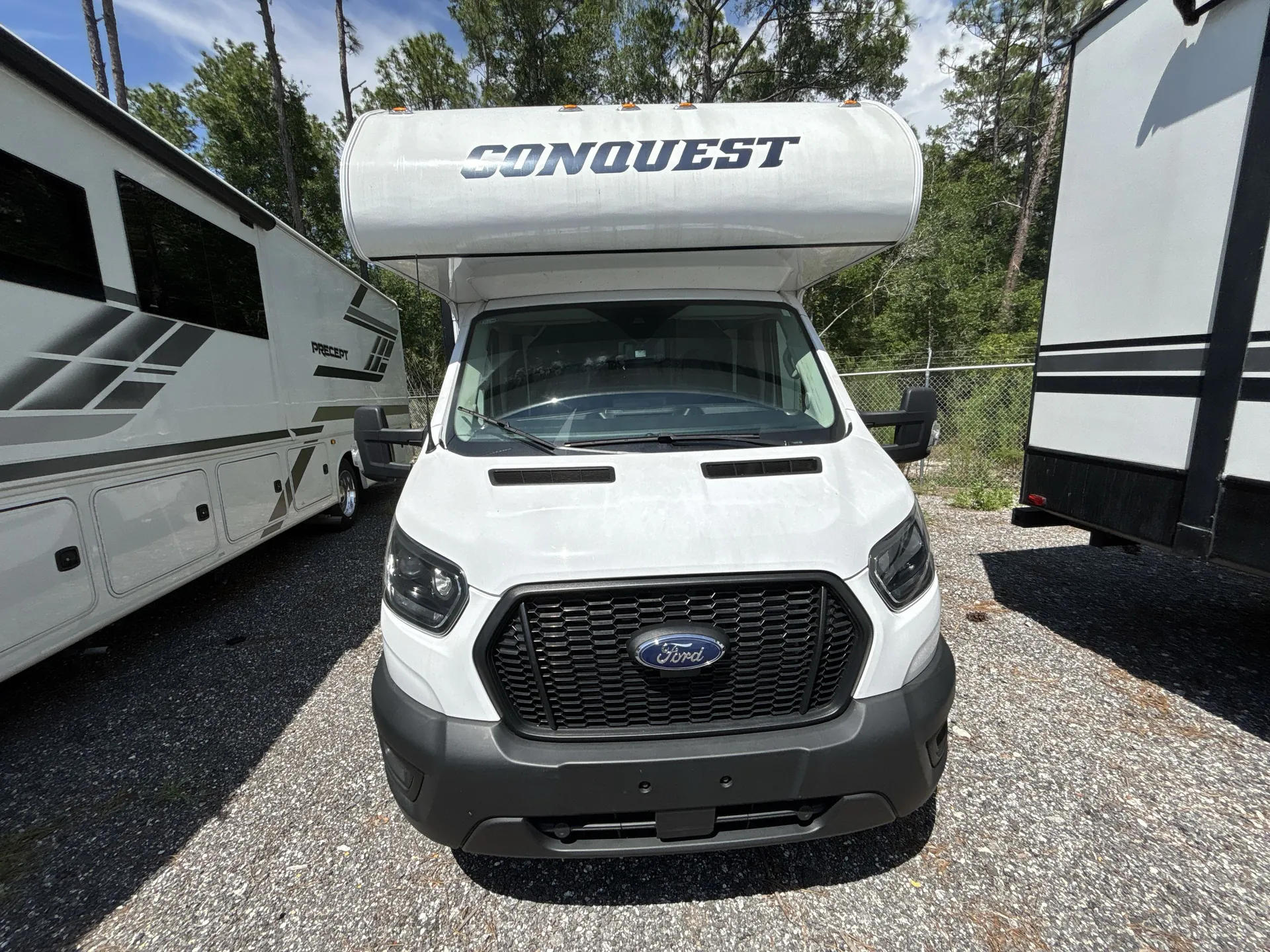 2025 Gulf Stream Conquest 6238 — front