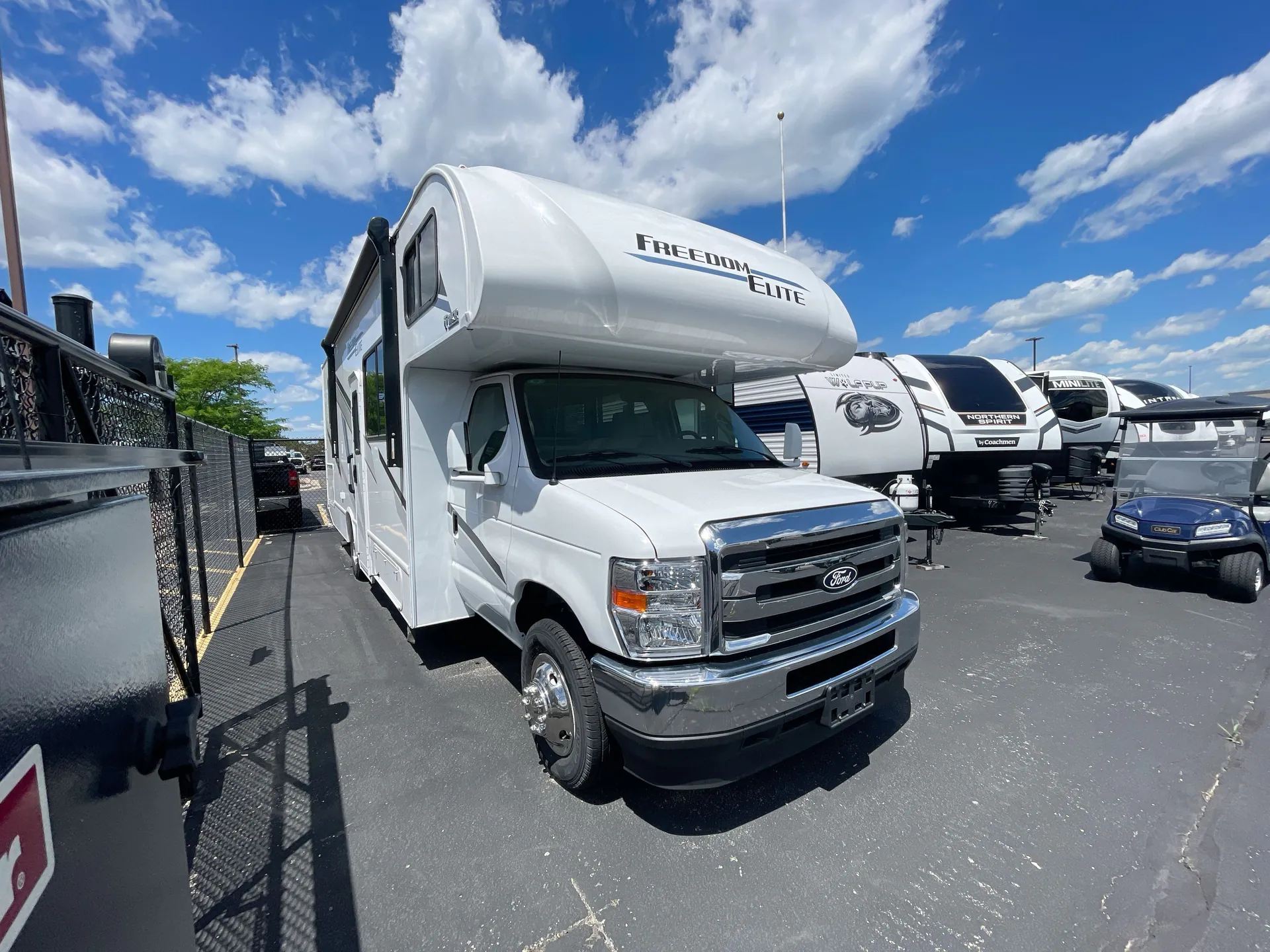 2026 Thor Motor Coach Freedom Elite 28HZ - Photo 2