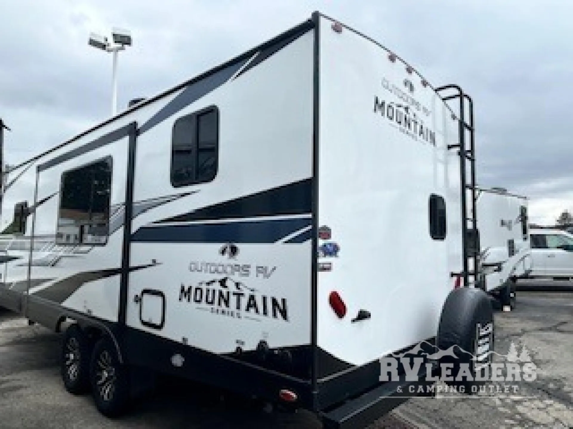 2026 Outdoors RV Timber Ridge Mountain Series 24BKS - Photo 3