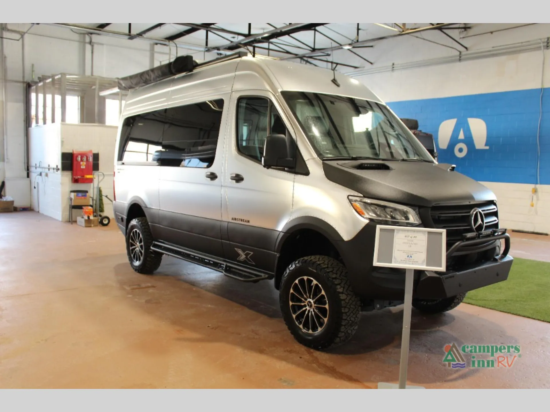 2026 Airstream Interstate 19X LE OUTLAND EDITION - Photo 3