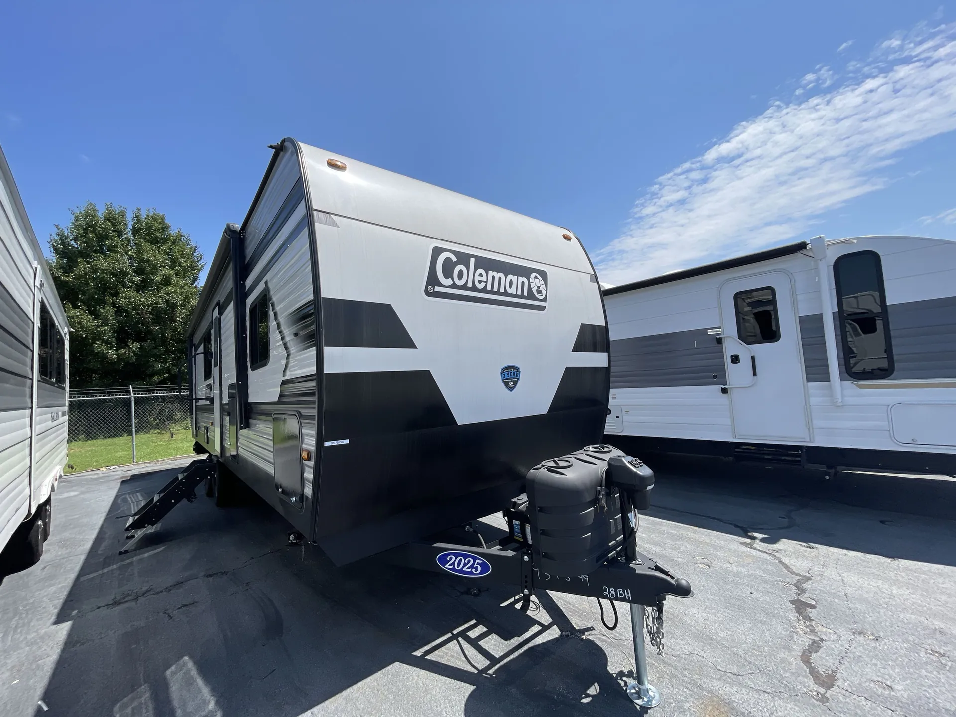2025 Keystone Coleman Lantern 28BHS dealer photo 1 from Camping World