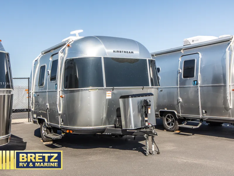 2025 Airstream RV Bambi 16RB - Photo 2