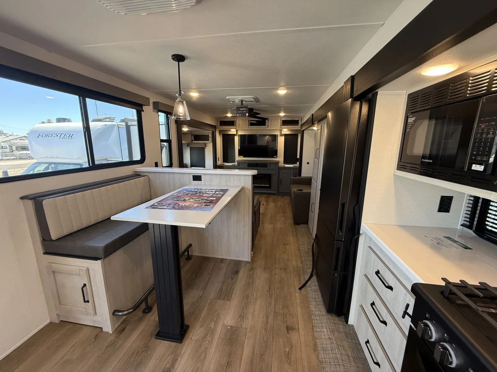 2026 Forest River Puma Vista 38DEN — Photo 6