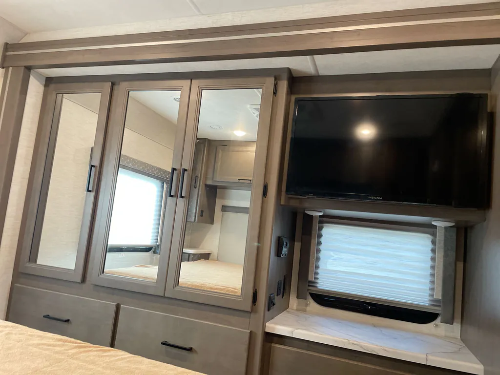 2024 Thor Motor Coach Freedom Traveler A29, Photos photo 16