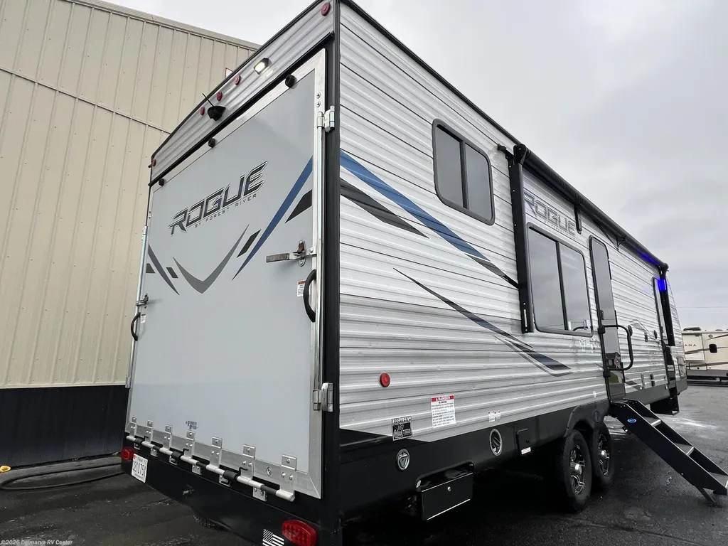 2021 Forest River Vengeance Rogue 29KS, Photos photo 2