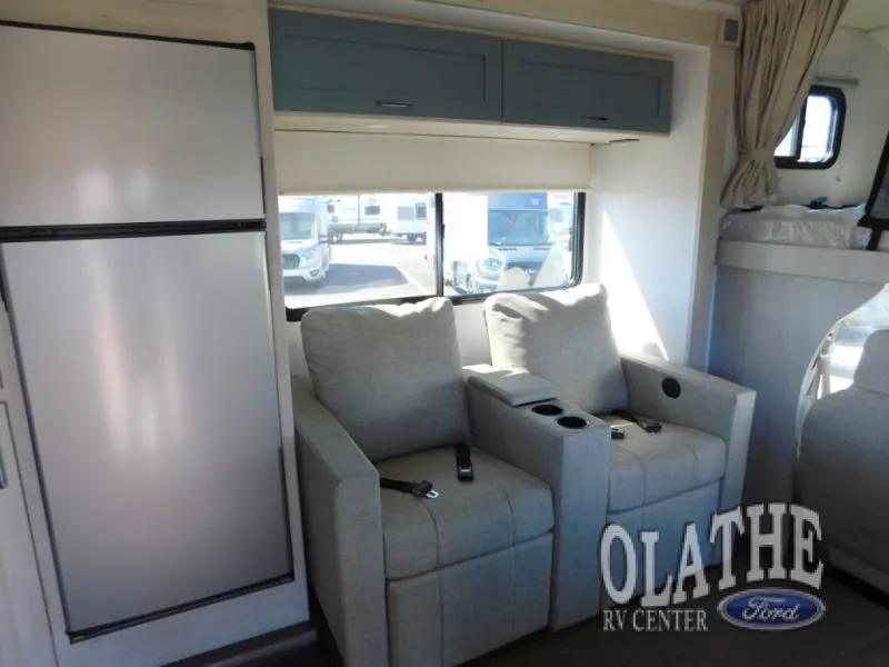 2027 Winnebago Sunflyer 26FE - Photo 4