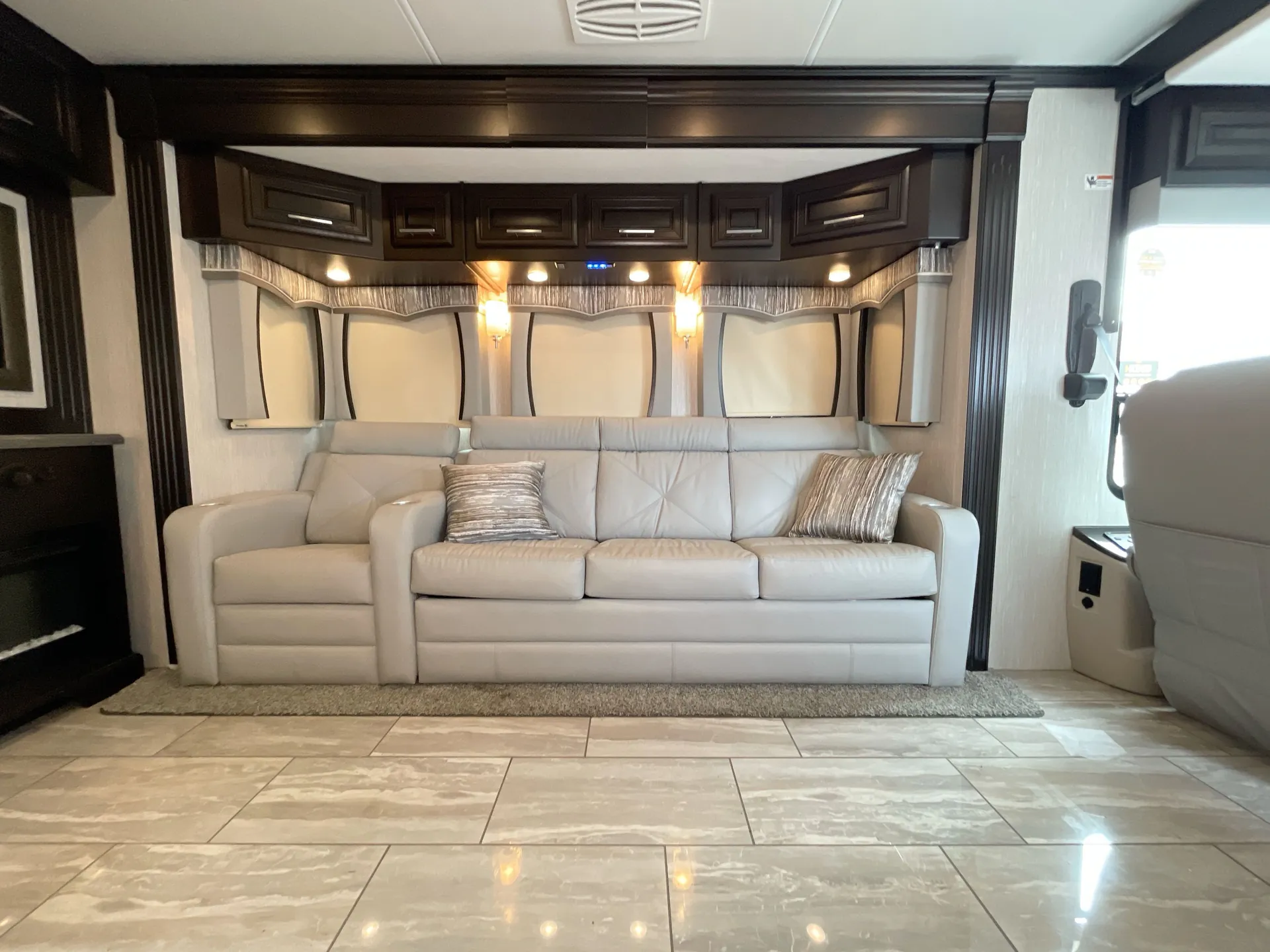 2022 Forest River Berkshire XL 37A — living area main