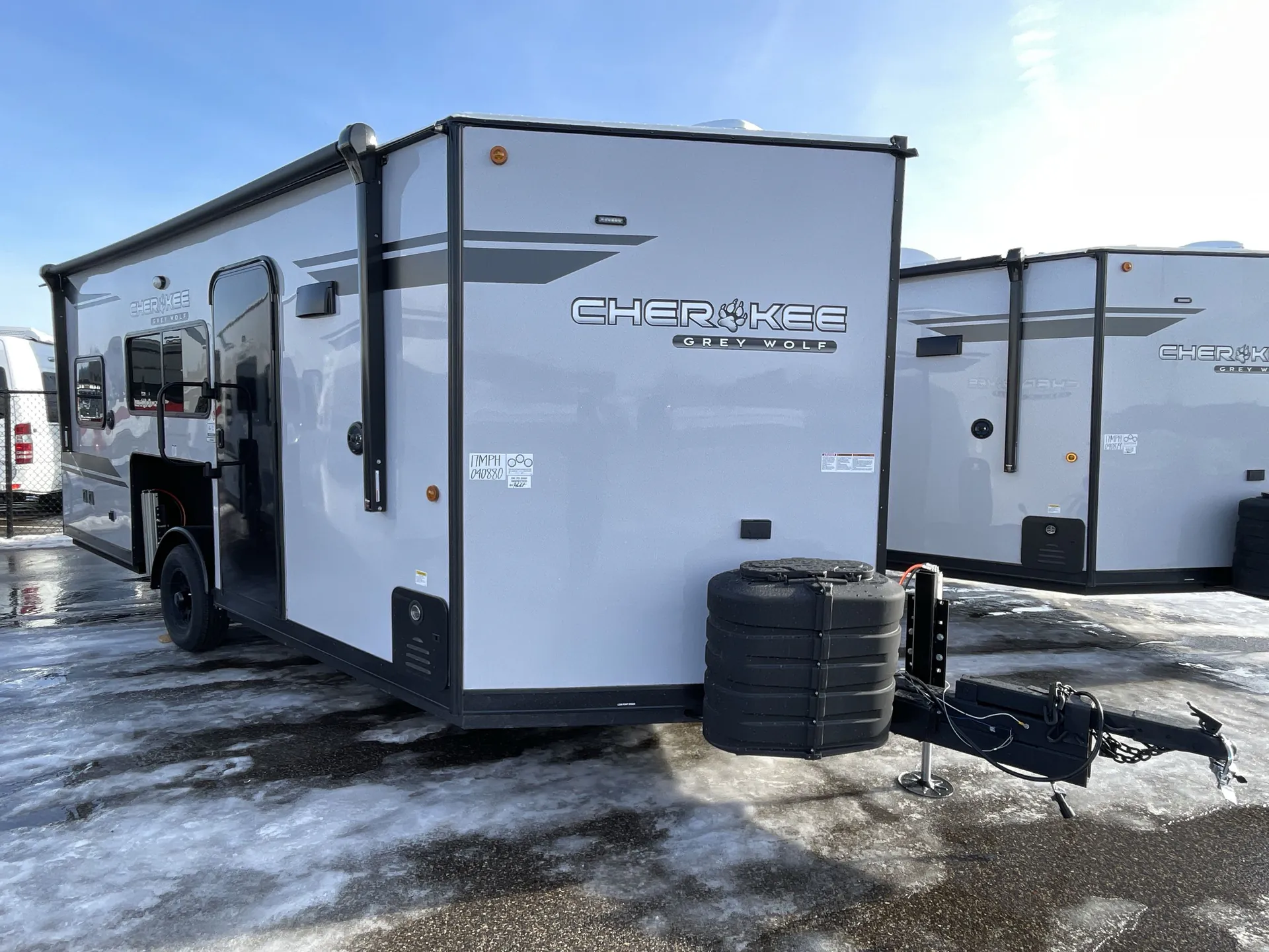 2026 Forest River Cherokee Grey Wolf 17MP - Photo 2