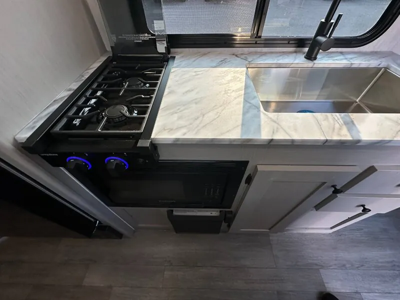 2026 Coachmen Apex Nano 186BH, Photos photo 20
