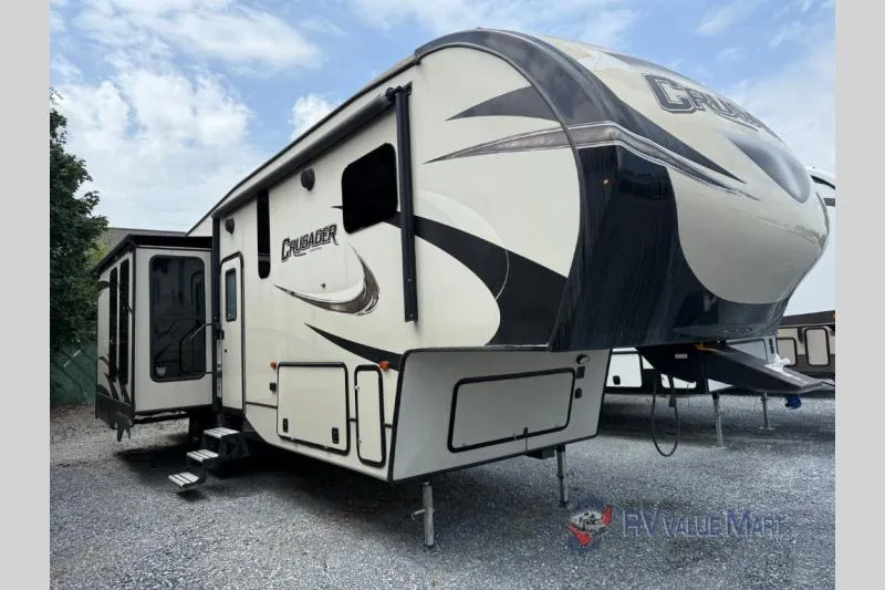 2018 Prime Time Crusader 319RKT - Main photo